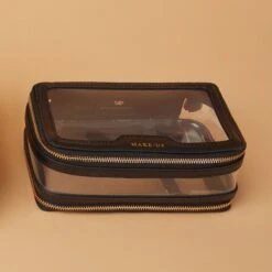 Anya Hindmarch Make-Up Case -Fashion Bag Shop 22 05 10 Lookbook Stilllife01891.5