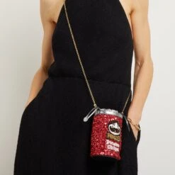 Anya Hindmarch Anya Brands Pringles Mini Bucket Bag 15 Anya Hindmarch Anya Brands Pringles Mini Bucket Bag -Fashion Bag Shop 23 11 28 Model Shoot1239copy