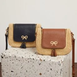Anya Hindmarch Raffia Small Vere Soft Satchel -Fashion Bag Shop 23 11 28 Model Shoot1673copy f99fcd54 e116 4f19 870d 185f6f236353