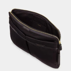 Anya Hindmarch Technology Case -Fashion Bag Shop 5050925141604 Washbag 5 e36cdf08 05fd 4952 b349 8bfb21bf256b