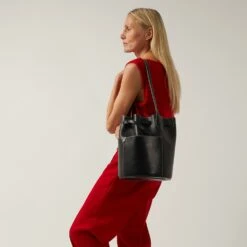 Anya Hindmarch Return To Nature Bucket Bag 13 Anya Hindmarch Return To Nature Bucket Bag -Fashion Bag Shop 5050925172448 3