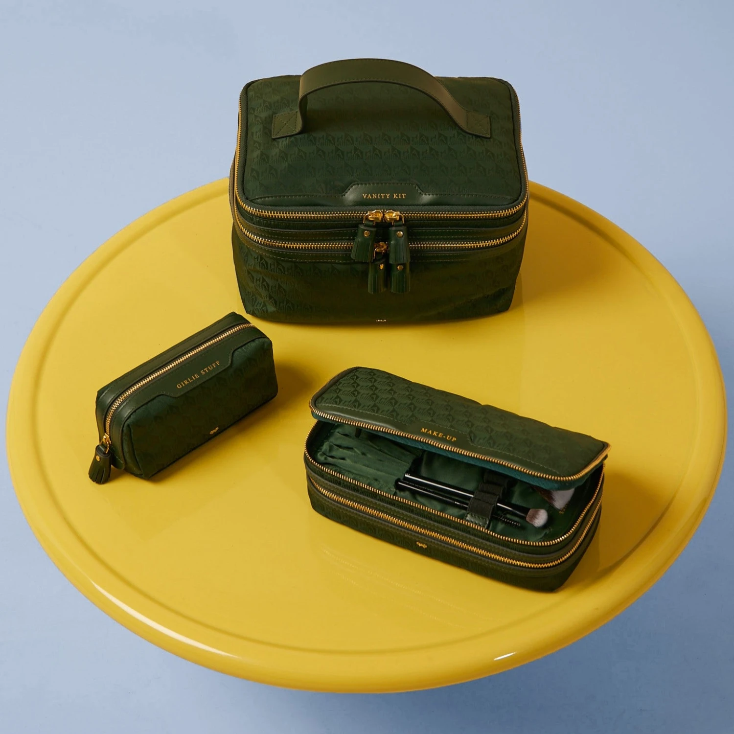 Anya Hindmarch Logo Vanity Kit 5 Anya Hindmarch Logo Vanity Kit - Image 3