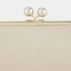Anya Hindmarch Pearls Maud Clutch 9 Anya Hindmarch Pearls Maud Clutch -Fashion Bag Shop 5050925174411 DETAIL