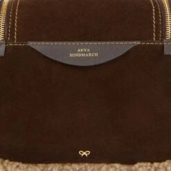 Anya Hindmarch Suede Small Vere Satchel 10 Anya Hindmarch Suede Small Vere Satchel -Fashion Bag Shop 5050925184656 23 05 30 ECOMM KORNELIA0425