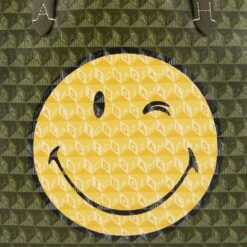 Anya Hindmarch I Am A Plastic Bag Wink Tote 12 Anya Hindmarch I Am A Plastic Bag Wink Tote -Fashion Bag Shop 5050925187558 DETAIL