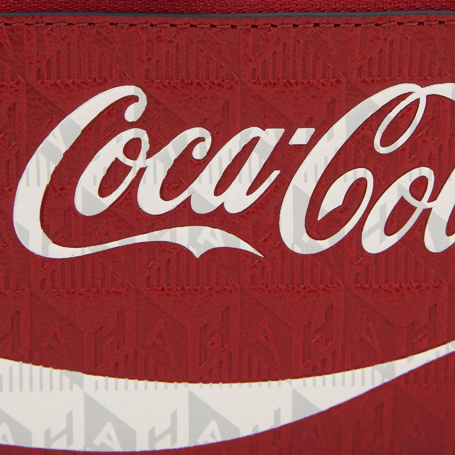 Anya Hindmarch Anya Brands Coca Cola Zip Card 6 Anya Hindmarch Anya Brands Coca Cola Zip Card - Image 4