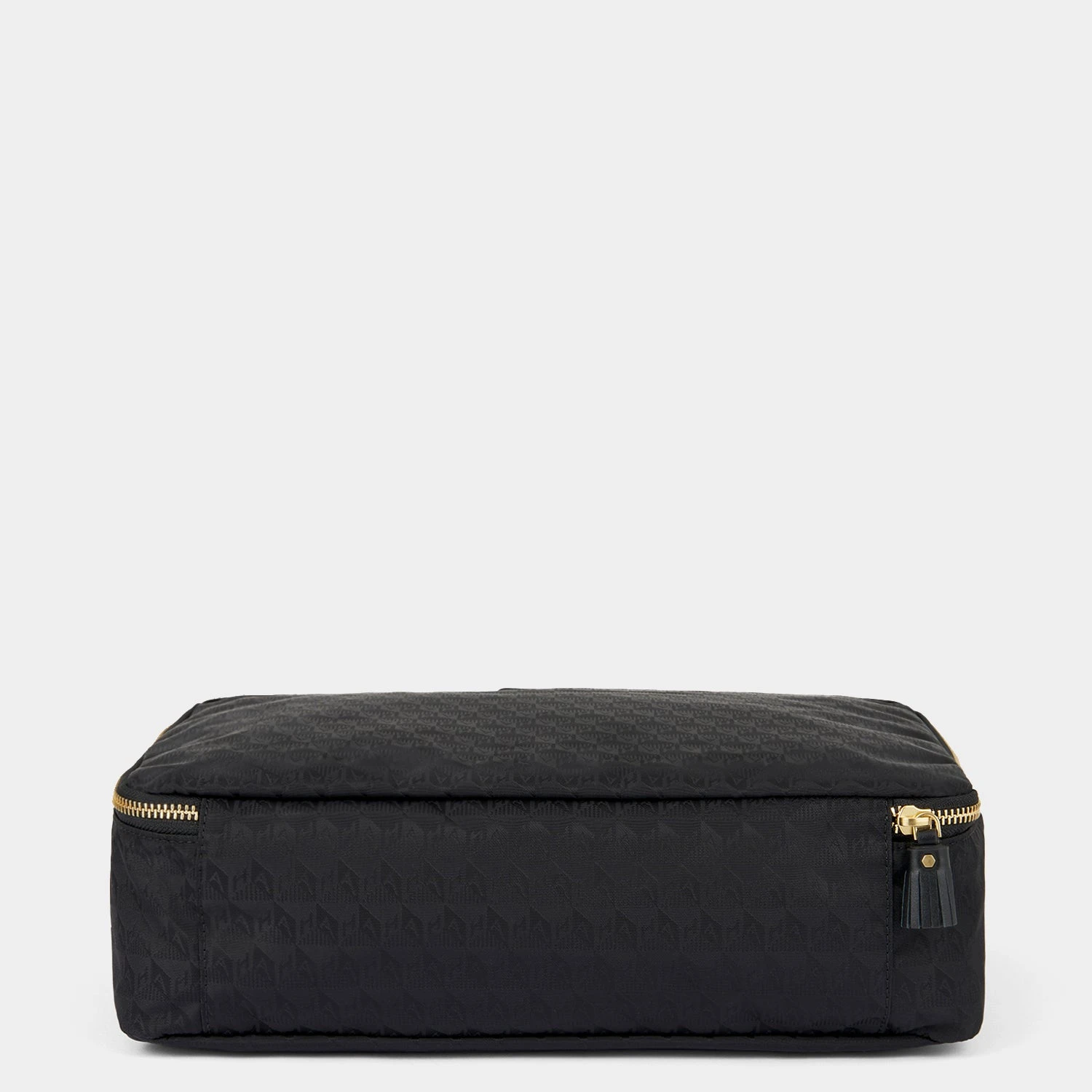 Anya Hindmarch Logo Medium Packing Cube 6 Anya Hindmarch Logo Medium Packing Cube - Image 4