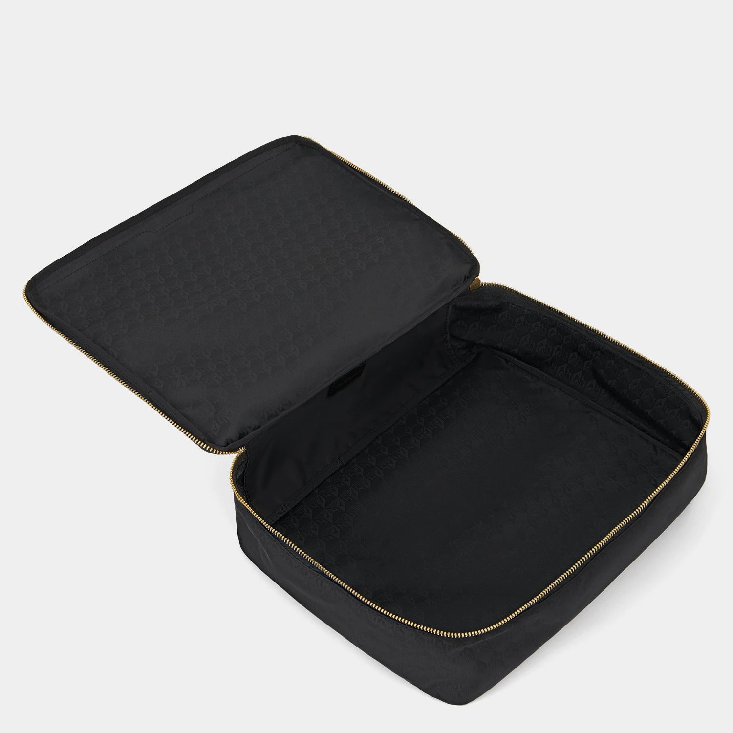 Anya Hindmarch Logo Medium Packing Cube 4 Anya Hindmarch Logo Medium Packing Cube - Image 2